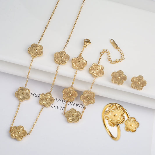 4Pcs Bracelet Necklace Earrings Ring Stainless Steel Five Leaf Flower Jewelry Set Classic for Woman New Fashion Jewelry Clover