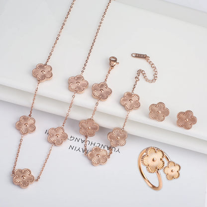 4Pcs Bracelet Necklace Earrings Ring Stainless Steel Five Leaf Flower Jewelry Set Classic for Woman New Fashion Jewelry Clover